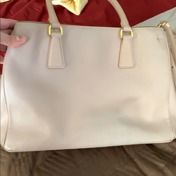 Prada bag - Picture 4 of 9